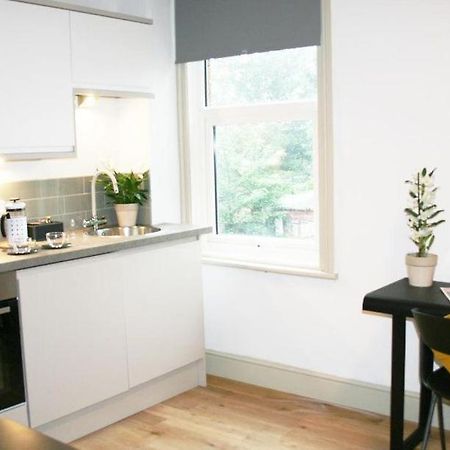 Cosy Studio Apartments Birmingham Exteriör bild